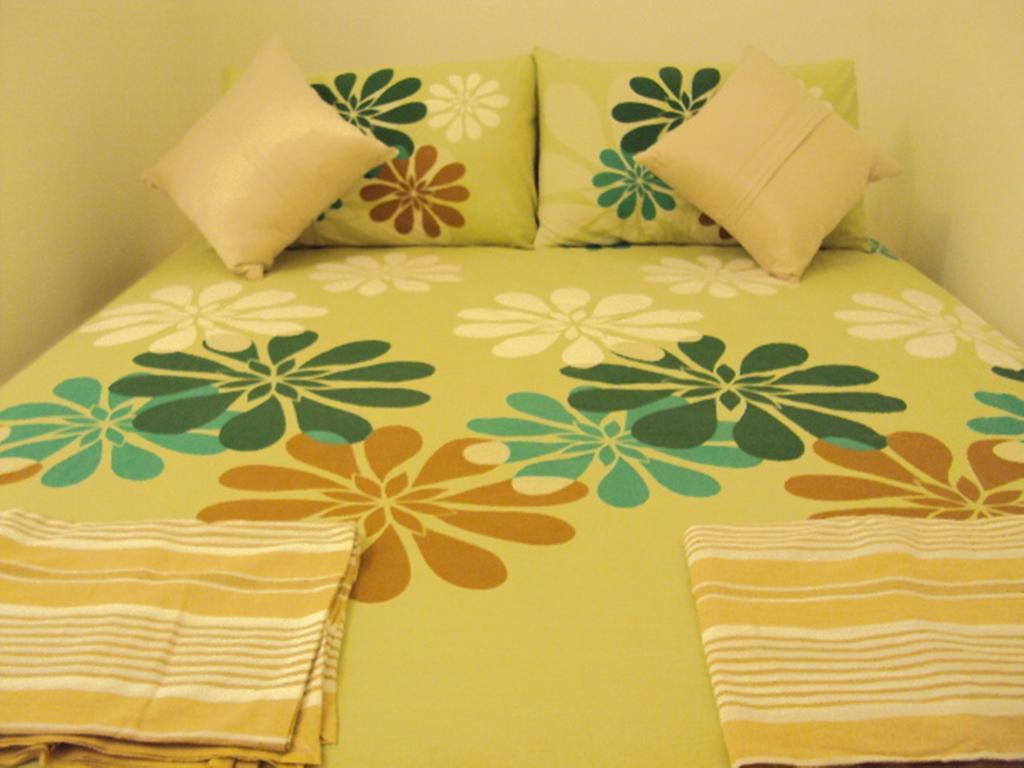 Mazz Homestay Negombo Exterior photo